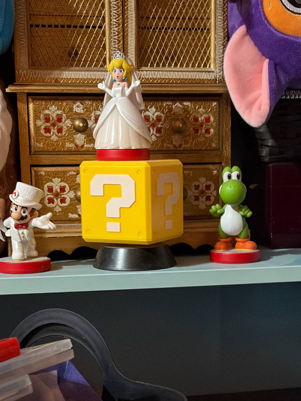 Mario Amiibo Lot with Light